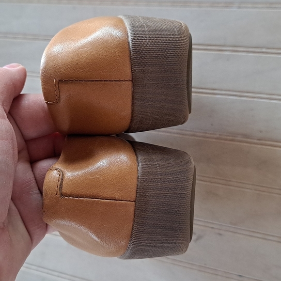 Fitflop Leather Two Toned Super Comfy  Quality Leather Flats Size Eur 36 (6) - Picture 4 of 10